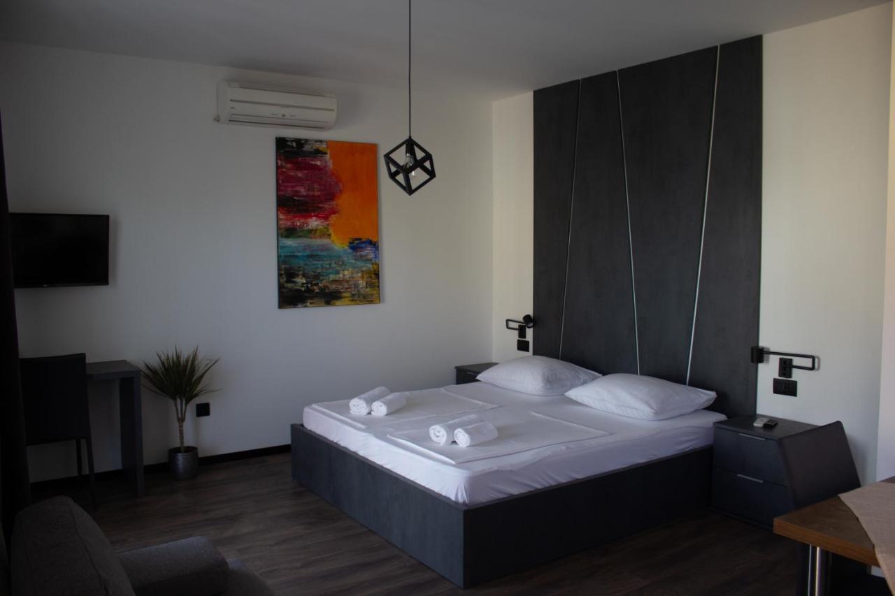 Apartments Villa Jelena Vodice Exterior photo