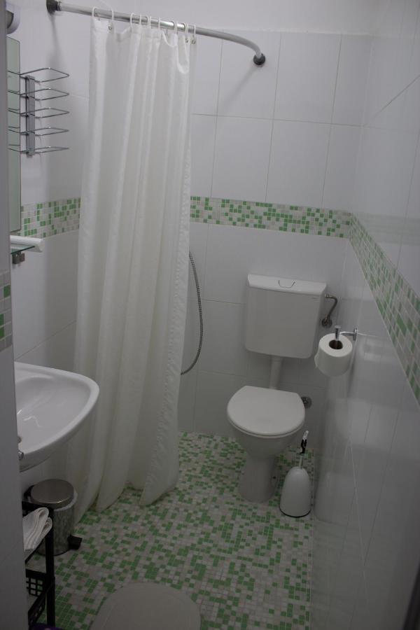 Apartments Villa Jelena Vodice Exterior photo