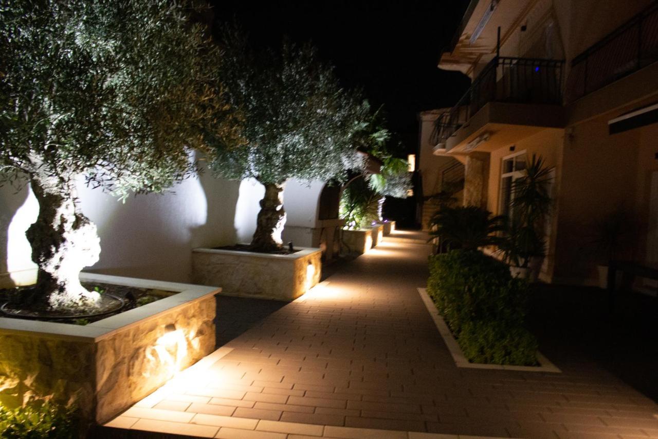 Apartments Villa Jelena Vodice Exterior photo